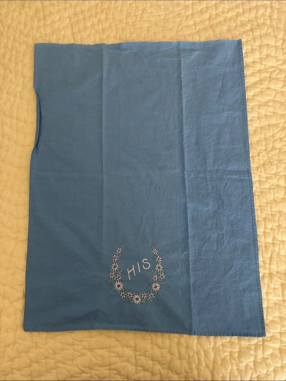 Vintage linens pair